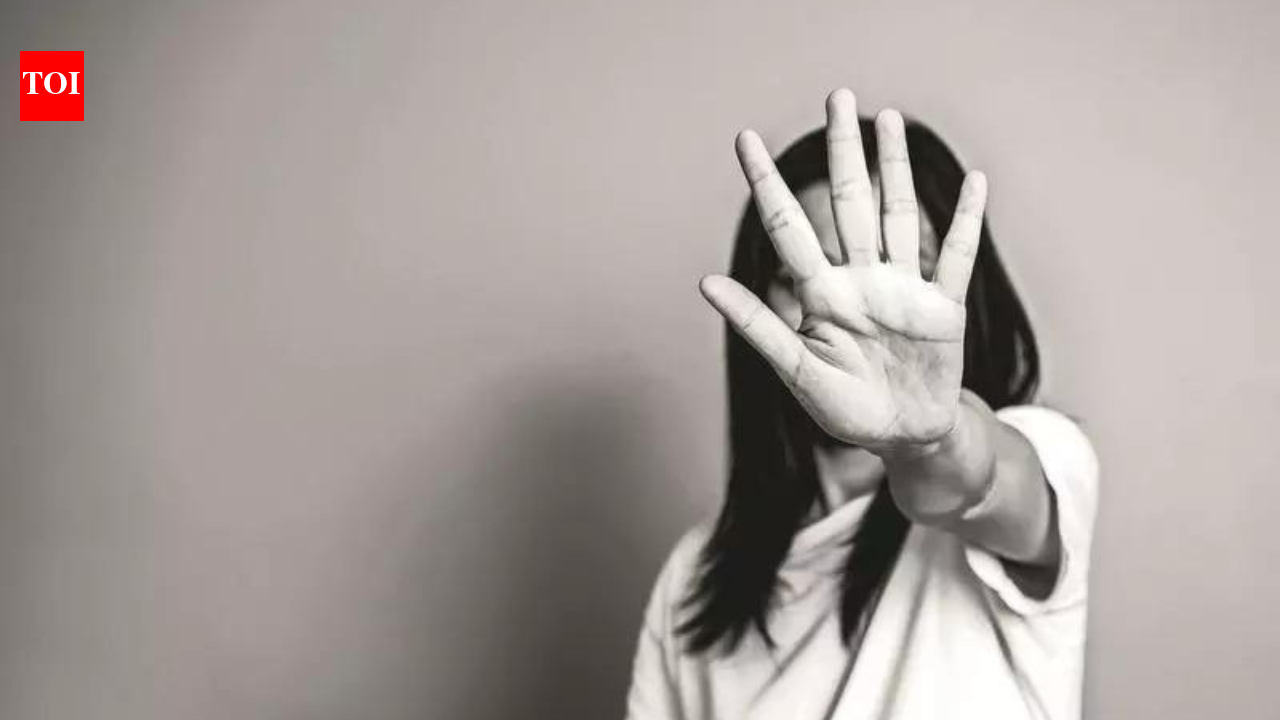 गुड़गांव: गुड़गांव में 19 वर्षीय छात्र पर उसके साथी ने हमला किया | गुड़गांव समाचार