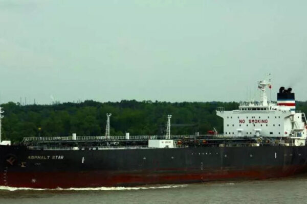 अमेरिका द्वारा स्वीकृत ईरान से जुड़े तेल टैंकर ने पाकिस्तान की समुद्री सीमा पर 8 दिन बिताए: एफआईआर | भारत समाचार