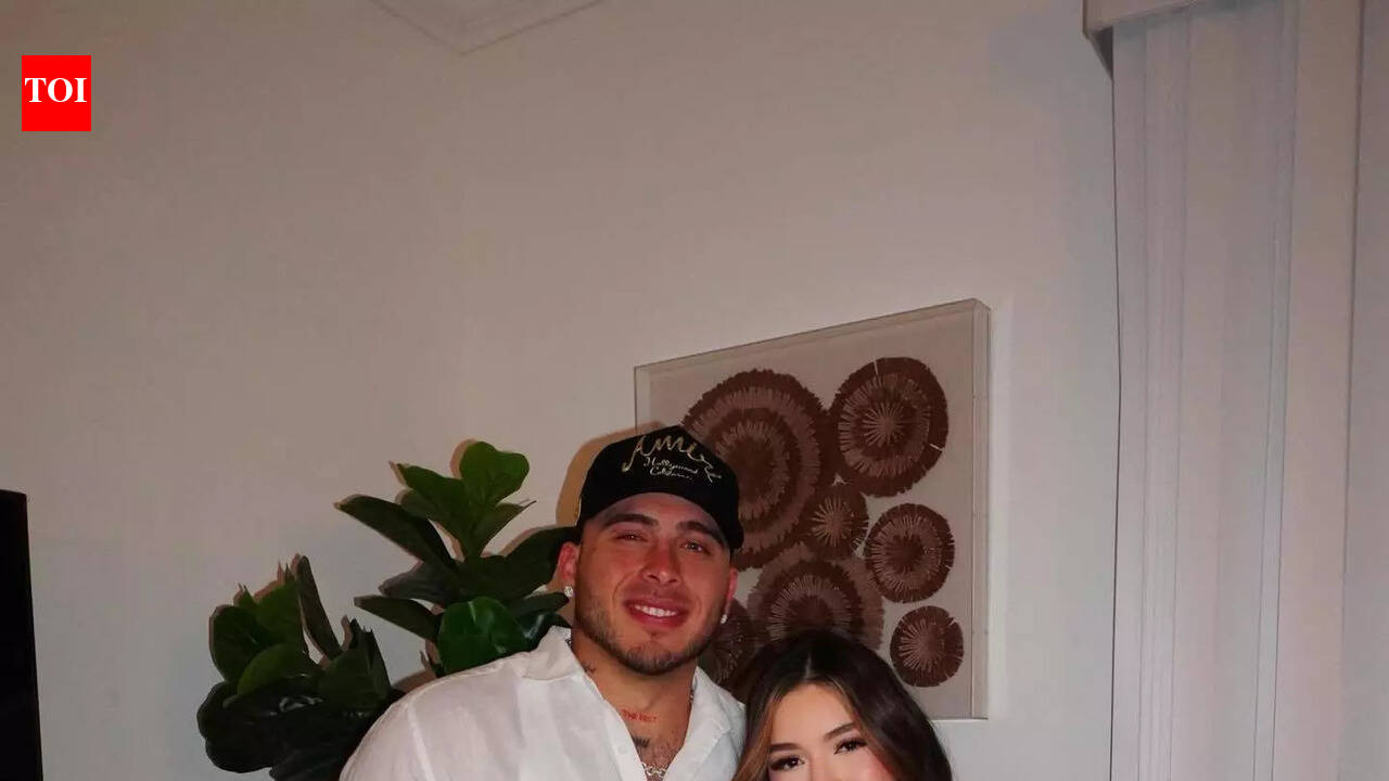 न्यूयॉर्क मेट्स कैचर फ्रांसिस्को अल्वारेज़ की टीम के साथी नाहोमी रोजास ने बेसबॉल स्पॉटलाइट से दूर मनमोहक पारिवारिक पल साझा किए | एमएलबी न्यूज़