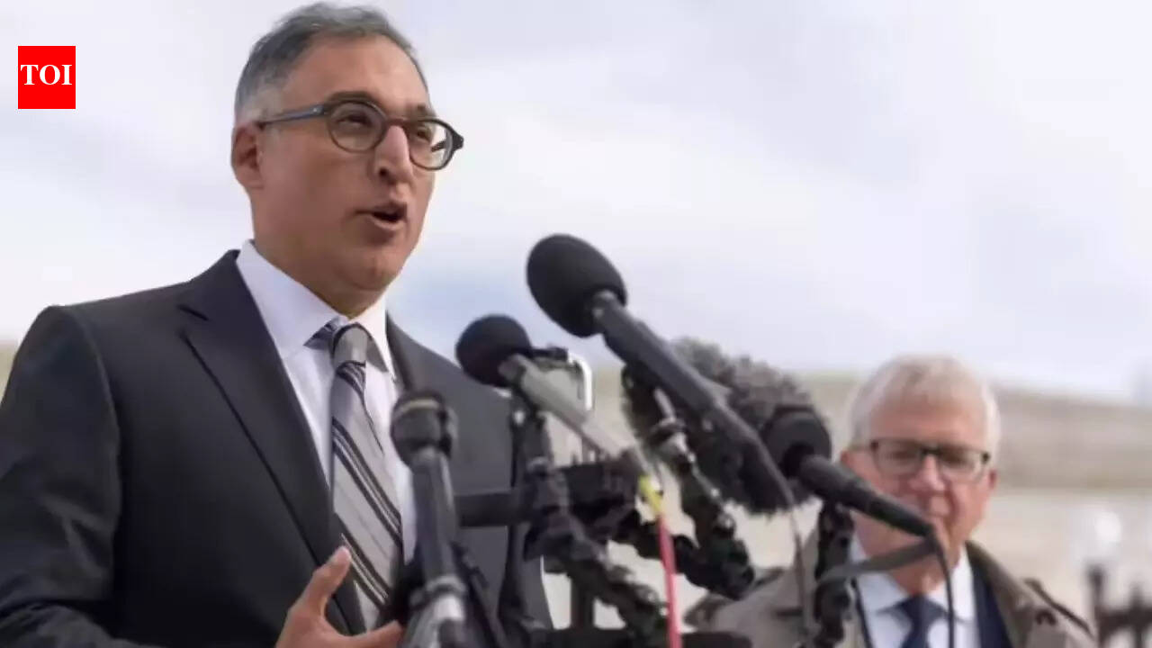 ‘व्यापार घाटा भुगतान संतुलन घाटे से अलग है’: गीता गोपीनाथ ने ट्रम्प के 15% टैरिफ उपाय पर नील कात्याल का समर्थन किया