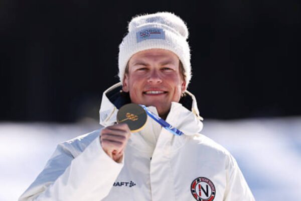 मिलान कॉर्टिना 2026 पदक तालिका में कौन शीर्ष पर रहा? शीतकालीन ओलंपिक खेलों के अंतिम वर्गीकरण पर एक नज़र | अंतर्राष्ट्रीय खेल समाचार