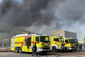 अबू धाबी गोदाम में आग: अबू धाबी के अल मुज़ून औद्योगिक क्षेत्र में एक गोदाम में आग लग गई, किसी के हताहत होने की सूचना नहीं | विश्व समाचार