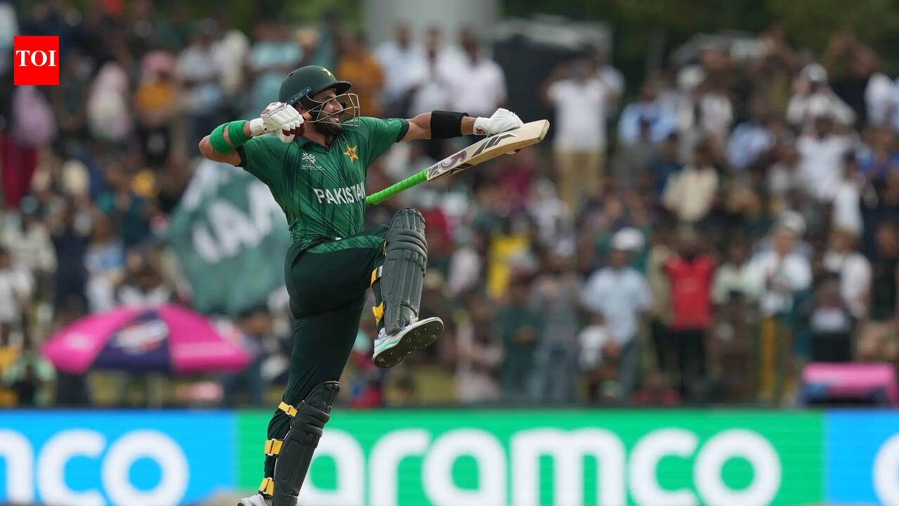 विराट कोहली का पीछा करते हुए, पाकिस्तान का नेतृत्व करते हुए: टी20 विश्व कप में साहिबजादा फरहान के गोल | क्रिकेट समाचार