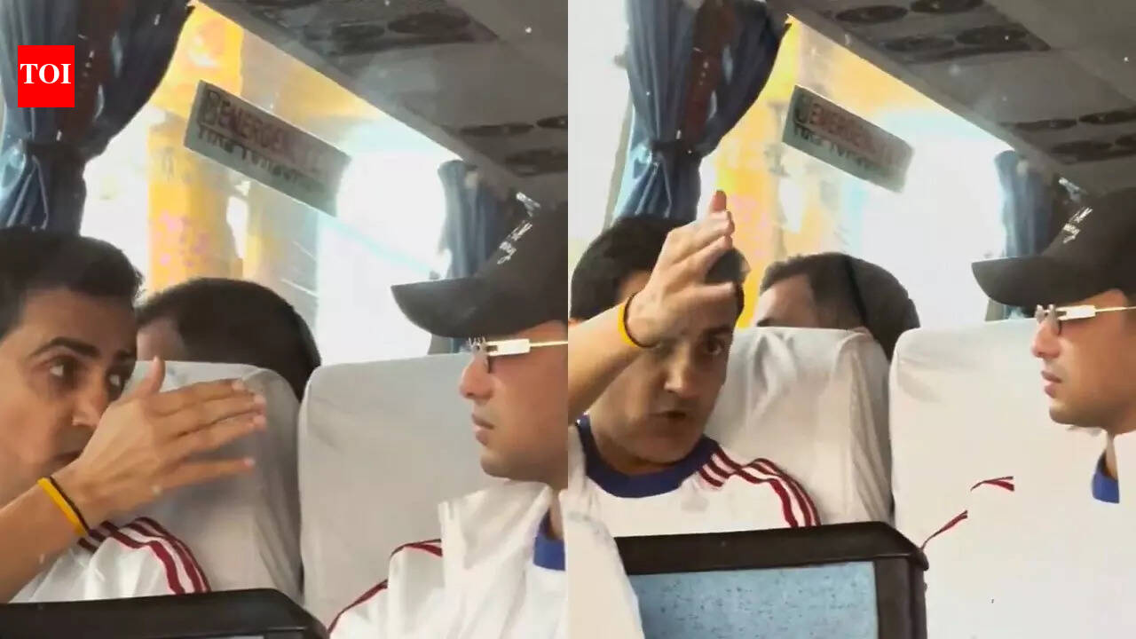 गौतम गंभीर टीम बस में आउट-ऑफ-फॉर्म अभिषेक शर्मा के साथ गंभीर बातचीत कर रहे हैं – देखें | क्रिकेट समाचार