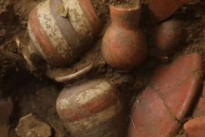 पनामा में मिला 1,000 साल पुराना सोने का मकबरा प्राचीन खजाने और शक्तिशाली नेताओं को दर्शाता है | विश्व समाचार