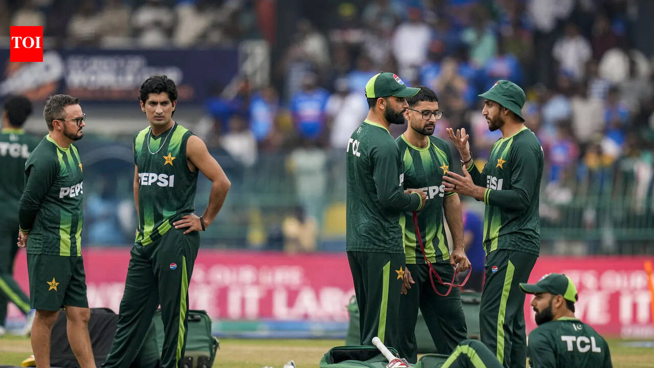 ‘अगर पाकिस्तान अपने अभियान को लेकर गंभीर है’: इंग्लैंड से भिड़ंत से पहले अश्विन की विस्फोटक चेतावनी | क्रिकेट समाचार