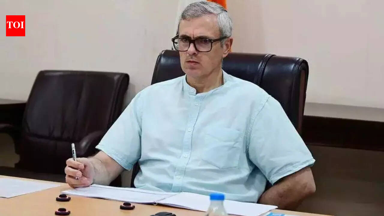 उमर अब्दुल्ला ने कश्मीरी छात्रों से जल्द ईरान छोड़ने का आग्रह किया | भारत समाचार