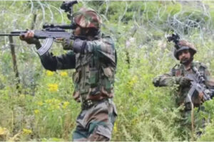 जम्मू-कश्मीर के पुंछ में सुरक्षा बलों ने आईईडी, गोला-बारूद बरामद किया | भारत समाचार