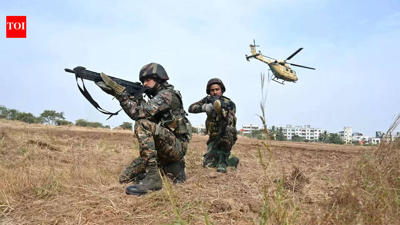 ‘उन्हें हार स्वीकार करने के लिए मजबूर किया जाएगा’: सेना कमांडर ने चेतावनी दी कि पाकिस्तान की परमाणु बयानबाजी उसे अगली बार नहीं बचा पाएगी | भारत समाचार