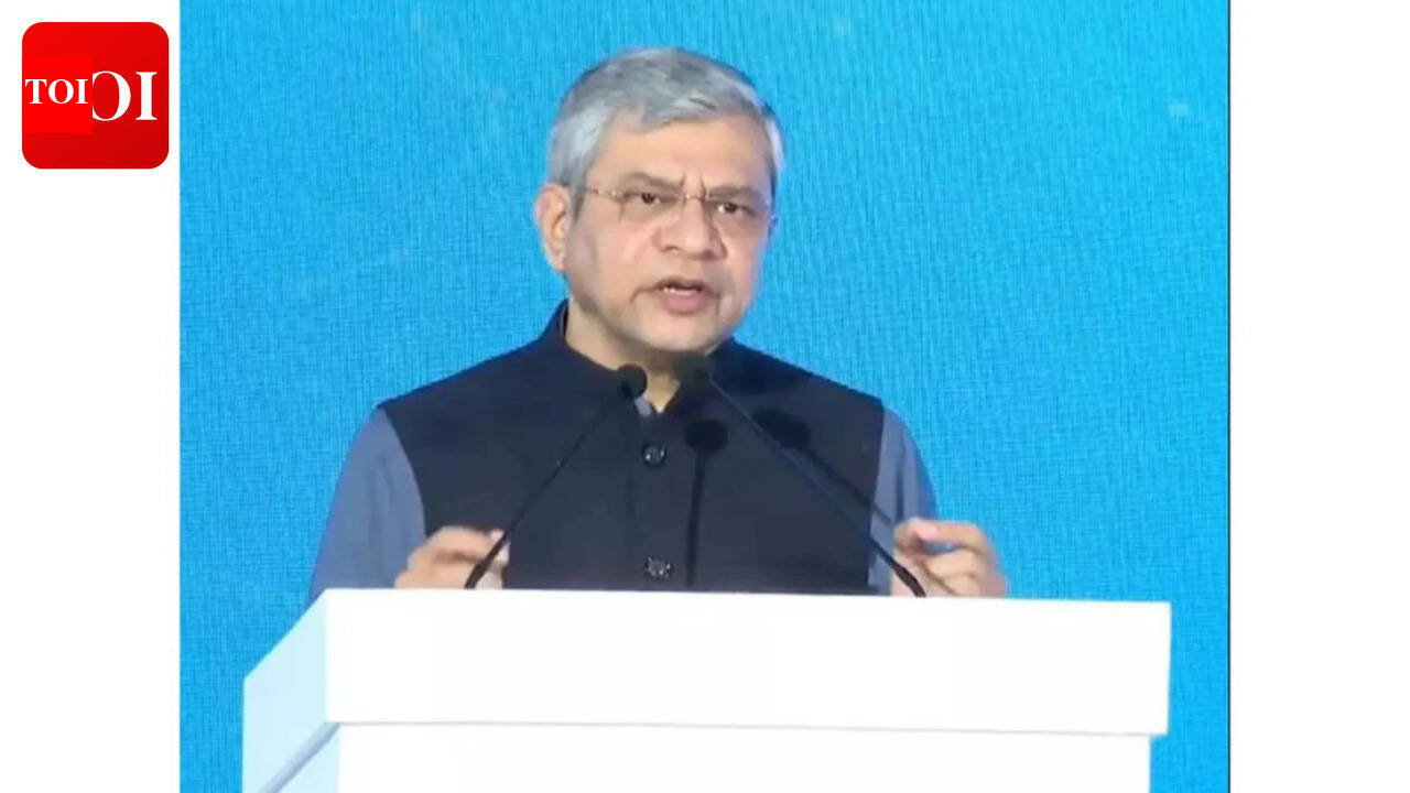 रेल मंत्री ने स्टार्टअप्स और इनोवेटर्स से परिवर्तनकारी समाधान खोजने के लिए ‘रेल टेक पोर्टल’ से जुड़ने का आग्रह किया भारत समाचार