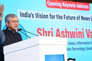 सोशल मीडिया कंपनियों को रचनाकारों को उचित भुगतान करना चाहिए: वैष्णव | भारत समाचार