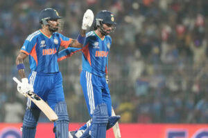 ‘मैच जीतने से स्वभाव का पता चलता है’: सचिन तेंदुलकर ने करो या मरो के मुकाबले में भारत की 256 रन की पारी की सराहना की | क्रिकेट समाचार