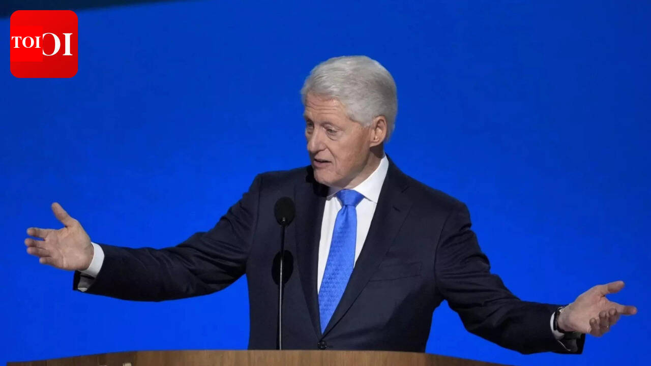 ‘मैंने कुछ नहीं देखा, मैंने कुछ भी गलत नहीं किया’: पूर्व अमेरिकी राष्ट्रपति बिल क्लिंटन ने जेफरी एपस्टीन के साथ संबंधों के बारे में गवाही में अपनी बेगुनाही की पुष्टि की