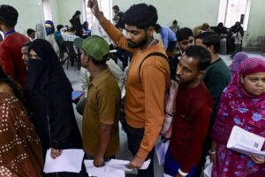 SC ने SIR के खिलाफ हर दिन कोर्ट जाने पर बंगाल को फटकार लगाई | भारत समाचार