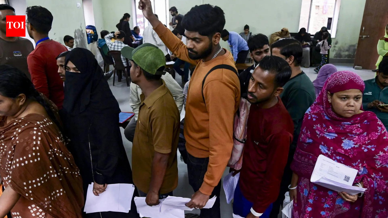 SC ने SIR के खिलाफ हर दिन कोर्ट जाने पर बंगाल को फटकार लगाई | भारत समाचार