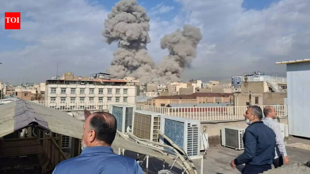 इवनिंग न्यूज राउंडअप: ईरान पर अमेरिकी-इजरायली हमलों के बाद उबल रहा मध्य पूर्व; तेहरान ने क्षेत्र में अमेरिकी ठिकानों पर हमला किया और भी बहुत कुछ | भारत समाचार