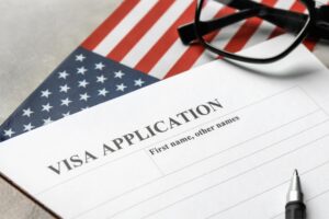 ICE ने भारतीय मूल के एक छात्र का वीज़ा रद्द कर दिया, क्योंकि ट्रैफ़िक जुर्माना खारिज कर दिया गया था और न्यायिक निर्णय अवैध हैं विश्व समाचार