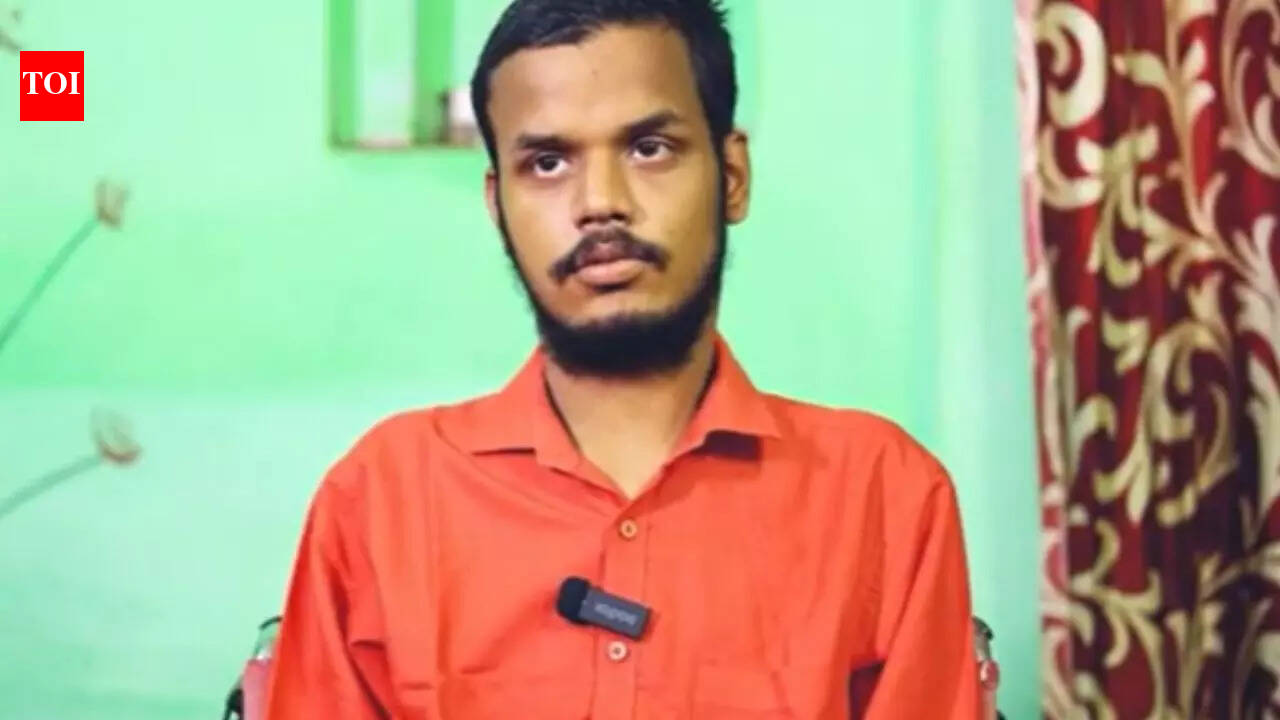 “मैं गिर गया और मेरी गर्दन टूट गई” एक 23 वर्षीय युवक की निराशा के खिलाफ लड़ाई और उसे अपने जीवन के पुनर्निर्माण के लिए लैपटॉप की आवश्यकता क्यों है