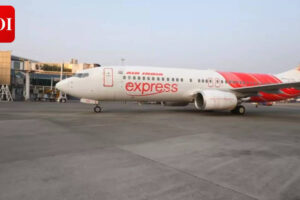 संयुक्त राज्य अमेरिका: ‘मेरा परिवार चिंतित था’: भारत-खाड़ी उड़ान के यात्रियों ने हवाई क्षेत्र बंद होने के कारण व्यवधान के क्षणों को याद किया | विश्व समाचार