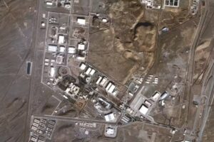 ईरानी नतान्ज़ परमाणु स्थल पर प्रभाव: तेहरान ने सुविधा के पुनर्निर्माण का संकल्प लिया; IAEA विकिरण के खतरे के बारे में चेतावनी देता है