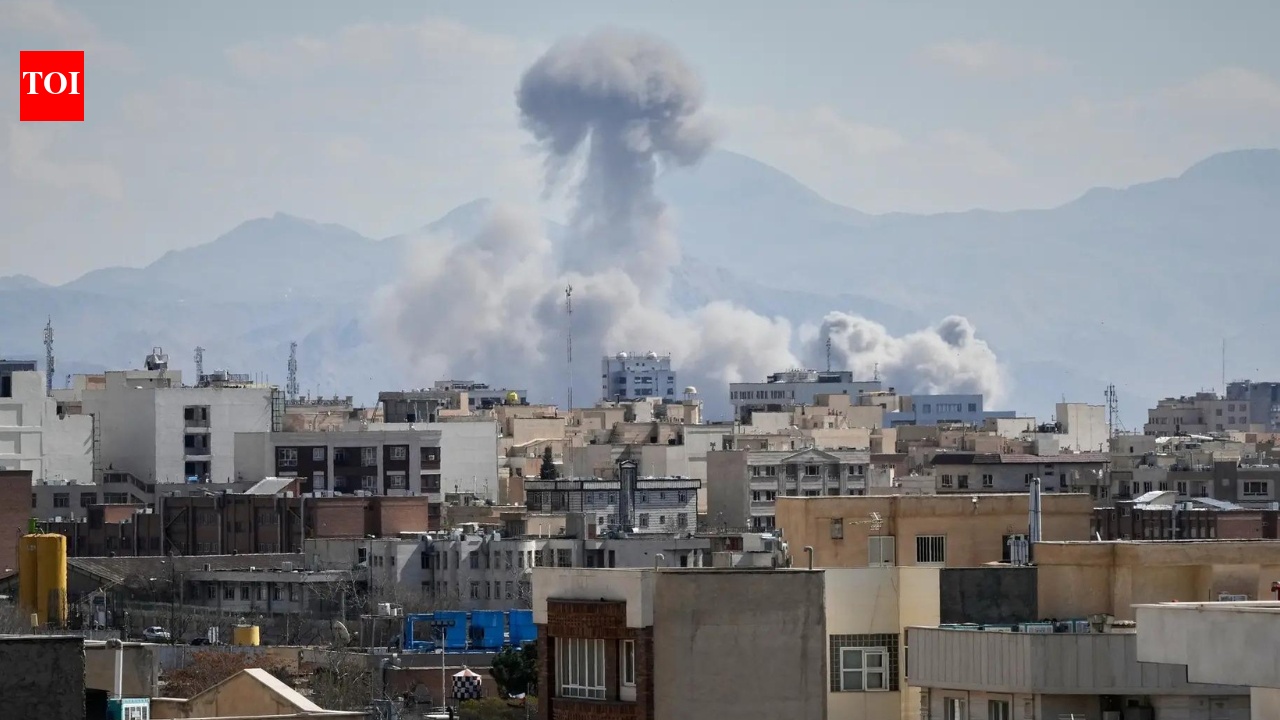 इज़राइल-ईरान संघर्ष: मध्य पूर्व में बढ़ते तनाव के बीच क्या है भारत की स्थिति? | भारत समाचार