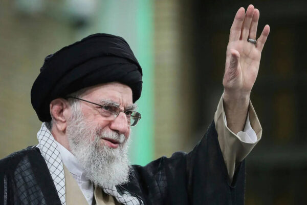 ईरान के साथ अमेरिका-इजरायल युद्ध: ईरानी राज्य मीडिया ने अयातुल्ला अली खामेनेई को 72 कुंवारियों के साथ ‘स्वर्ग’ में पोस्ट किया? | विश्व समाचार