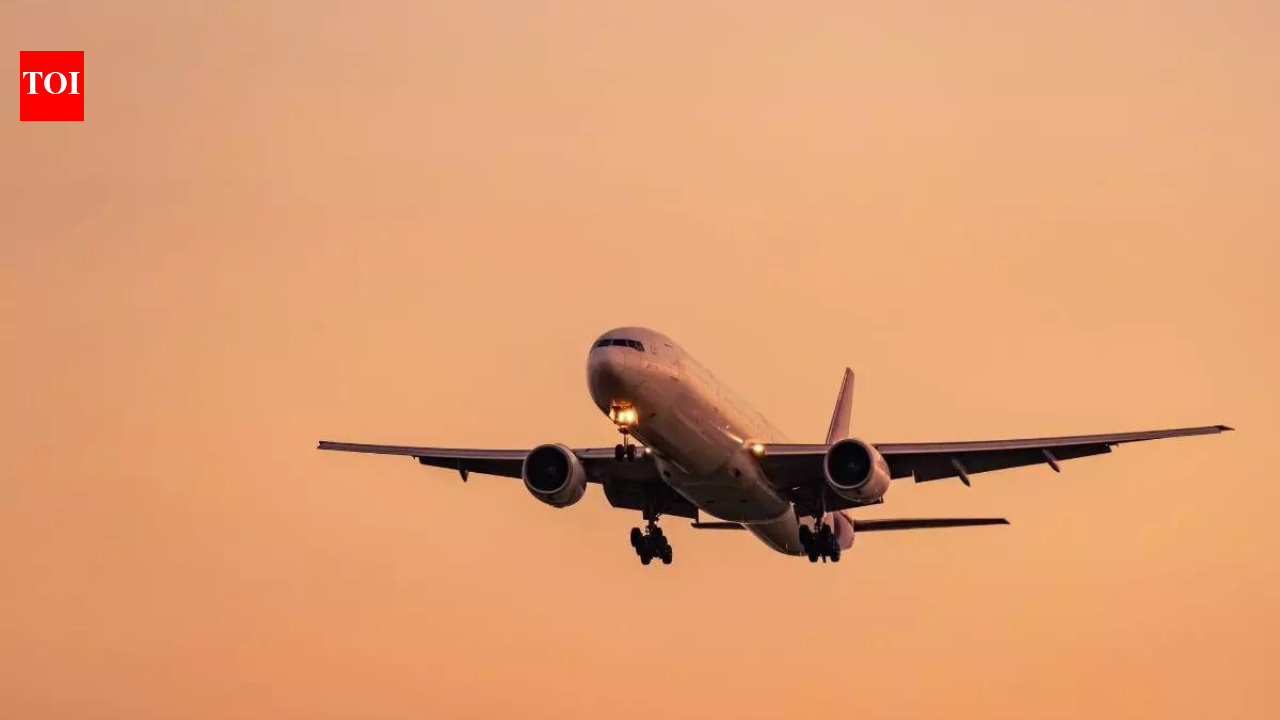 ईरान युद्ध: 700 से अधिक उड़ानें रद्द और भारत में अंतर्राष्ट्रीय हवाई किराया बढ़ा | भारत समाचार