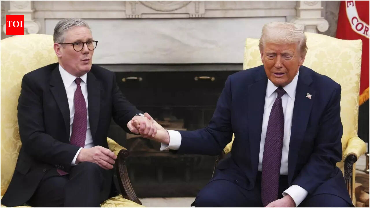 ‘मैं ब्रिटेन से खुश नहीं हूं’: डोनाल्ड ट्रंप ने सैन्य पहुंच को लेकर कीर स्टार्मर की आलोचना की