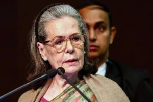 सोनिया गांधी: संसद को विदेश नीति में ‘विसंगति’ पर बहस करनी चाहिए: कांग्रेस सांसद सोनिया गांधी | भारत समाचार