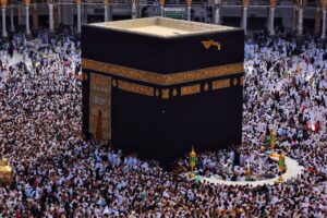 हज पैकेज बुकिंग: सऊदी अरब ने सख्त भुगतान शर्तों के साथ घरेलू तीर्थयात्रियों के लिए हज पैकेज बुकिंग शुरू की