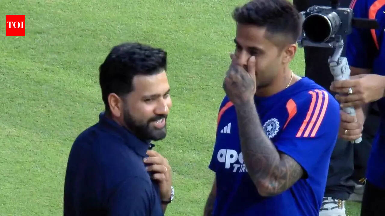 IND vs ENG: टी20 वर्ल्ड कप सेमीफाइनल में टॉस से पहले रोहित शर्मा भारत के कप्तान सूर्यकुमार यादव से बातचीत करते पकड़े गए | क्रिकेट समाचार
