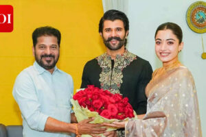 शादी के रिसेप्शन के बाद विजय देवरकोंडा और रश्मिका मंदाना से मिलने पहुंचे तेलंगाना के सीएम रेवंत रेड्डी; युगल ने एक हार्दिक नोट साझा किया | तेलुगु सिनेमा समाचार