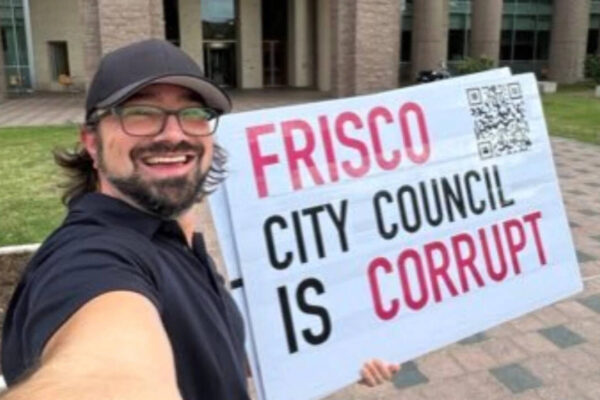 “प्रिय भारतीयों, जो मुझ पर हमला करते हैं, आप कानून का उल्लंघन कर रहे हैं”: टेक्सास में एच-1बी वीजा के “अधिग्रहण” को “उजागर” करने के बाद एक व्हिसलब्लोअर ने अवांछित कॉल की रिपोर्ट दी