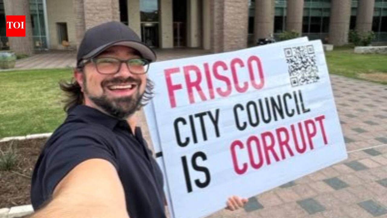 “प्रिय भारतीयों, जो मुझ पर हमला करते हैं, आप कानून का उल्लंघन कर रहे हैं”: टेक्सास में एच-1बी वीजा के “अधिग्रहण” को “उजागर” करने के बाद एक व्हिसलब्लोअर ने अवांछित कॉल की रिपोर्ट दी