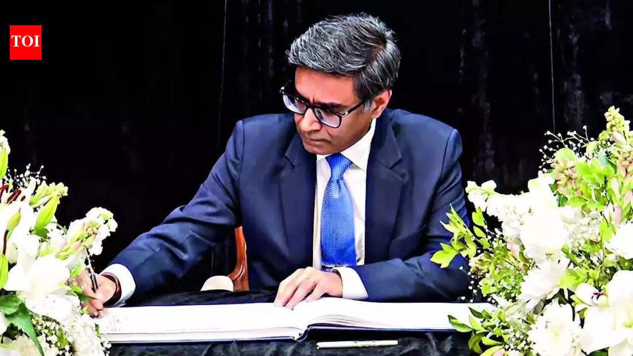 भारत ने ईरान के खमेनेई के प्रति संवेदना व्यक्त की: भारत ने आखिरकार ईरान के खमेनेई की हत्या पर संवेदना व्यक्त की; विदेश मंत्री बोलते हैं | भारत समाचार