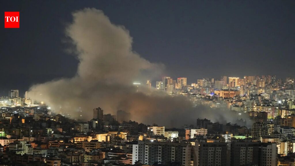 ‘दर्दनाक हमलों की उम्मीद’: सातवें दिन युद्ध में प्रवेश के बीच ईरान ने ‘अदृश्य’ हथियारों का संकेत दिया; अमेरिका-इजरायल ने तेज किए हमले: प्रमुख बिंदु