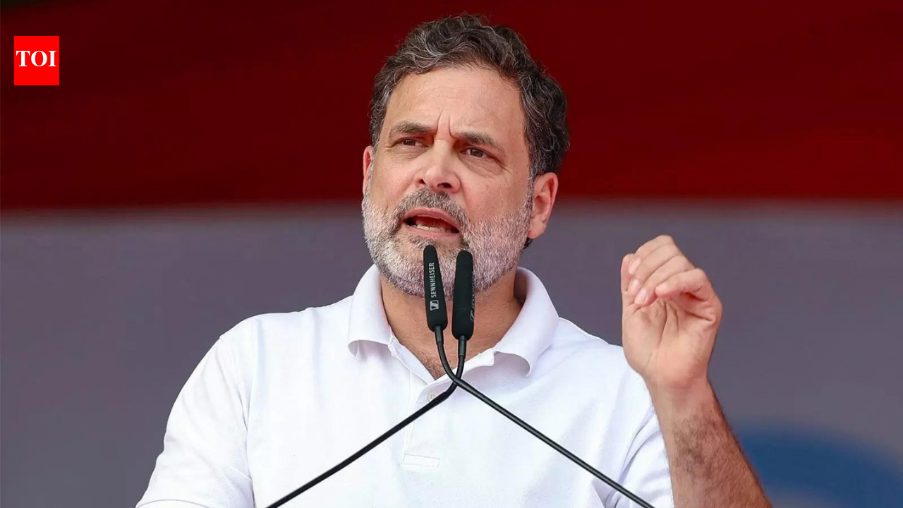 ‘शोषण’: रूसी तेल पर अमेरिकी छूट के बाद राहुल गांधी ने केंद्र पर ‘समझौता किया हुआ व्यक्ति’ कटाक्ष किया | भारत समाचार