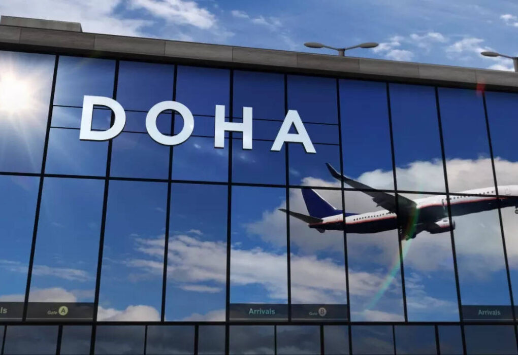 ईरान-अमेरिका-इजरायल युद्ध के बीच कतर ने आंशिक रूप से हवाई क्षेत्र को फिर से खोला: खाड़ी भर में मिसाइल हमले जारी रहने के कारण सीमित उड़ानों की अनुमति दी गई