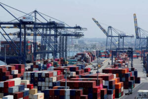 फंसे हुए जहाज पश्चिम एशिया: मध्य पूर्व तनाव: फंसे हुए जहाजों के लिए शुल्क माफ करने पर विचार करें, बंदरगाहों ने कहा | भारत समाचार