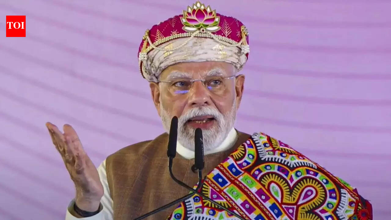 नेपाल में शांतिपूर्ण चुनाव ऐतिहासिक और नई सरकार के साथ काम करने को तैयार: पीएम मोदी | भारत समाचार