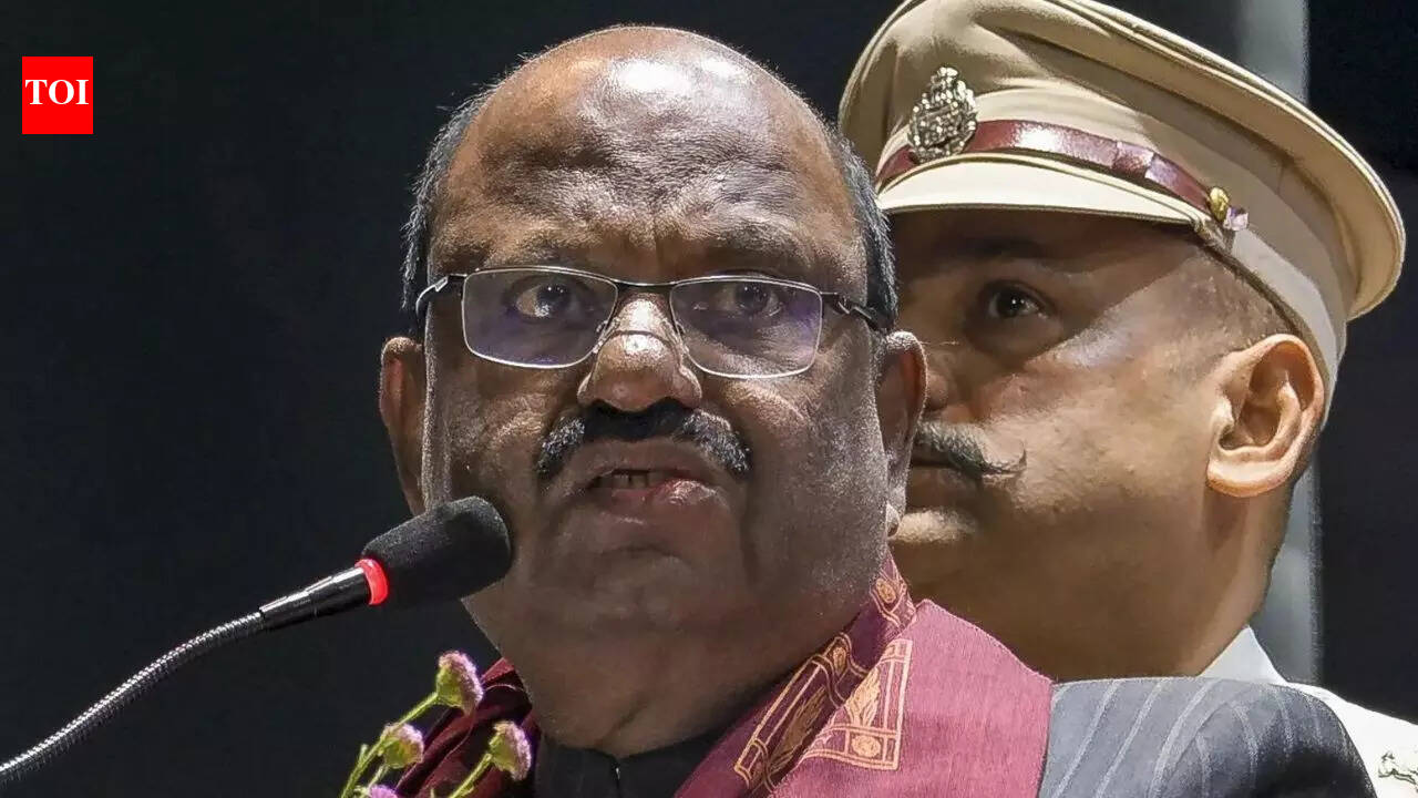 ‘सचेत निर्णय’: बंगाल के पूर्व राज्यपाल का कहना है कि इस्तीफे के कारण ‘उचित समय’ तक गोपनीय रहेंगे | भारत समाचार