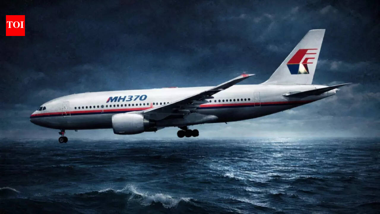 MH370 अभी भी लापता है: 15,000 वर्ग किलोमीटर की स्कैनिंग के बाद नवीनतम खोज विमान में सवार 239 लोगों के बारे में सुराग के बिना समाप्त हो गई है
