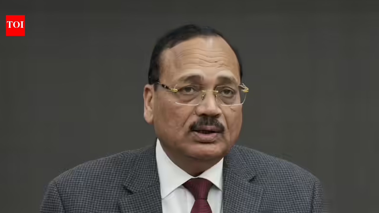 न्यायपालिका में लैंगिक संतुलन एक अधूरा काम: सीजेआई | भारत समाचार