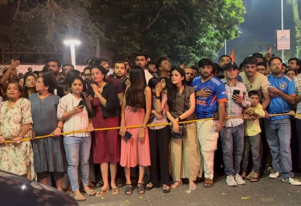 टीम होटल में जबरदस्त जश्न के लिए स्टेडियम में पूजा: भारत ने अहमदाबाद में टी20 विश्व कप खिताब का स्वागत कैसे किया | क्रिकेट समाचार