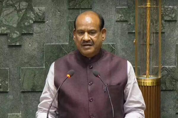 अविश्वास प्रस्ताव पर बहस: विपक्ष ने ओम बिड़ला पर लगाया पक्षपात का आरोप, एनडीए ने किया लोकसभा अध्यक्ष का बचाव | भारत समाचार