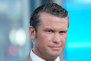 अलास्का लॉबस्टर टेल्स और किंग क्रैब: अमेरिकी रक्षा विभाग ने विलासिता के सामान पर एक महीने में 93.4 बिलियन डॉलर खर्च किए, दावा रिपोर्ट से पता चलता है