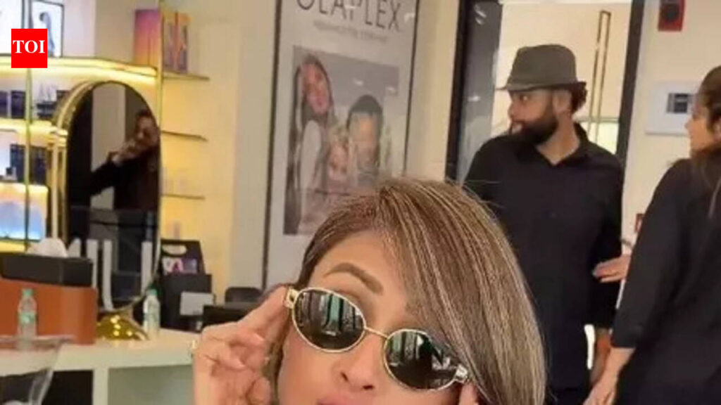 उर्वशी ढोलकिया ने अपने बालों को छोटा बॉब बनाया और कहा कि उन्होंने ‘एटीट्यूड बरकरार रखा’