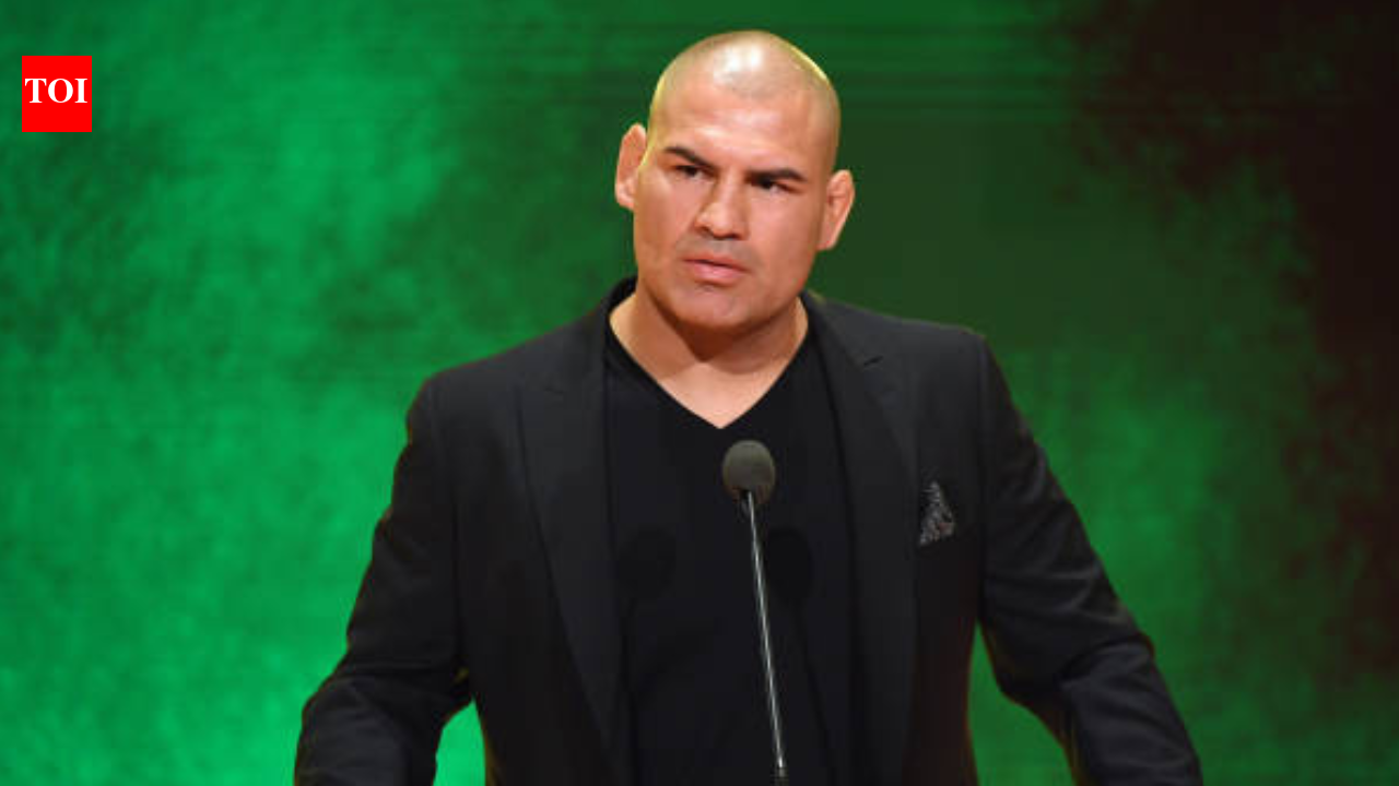 पूर्व UFC हैवीवेट चैंपियन कैन वेलास्केज़ ने जेल से रिहा होने के बाद चुप्पी तोड़ी और अपने नए लक्ष्य और फोकस का खुलासा किया | एमएमए न्यूज़