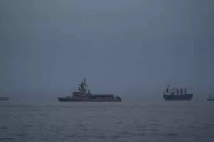 ‘भारत हमारा मित्र है’: ईरान के दूत ने होर्मुज जलडमरूमध्य के माध्यम से भारतीय जहाजों के लिए ‘सुरक्षित मार्ग’ का संकेत दिया | भारत समाचार