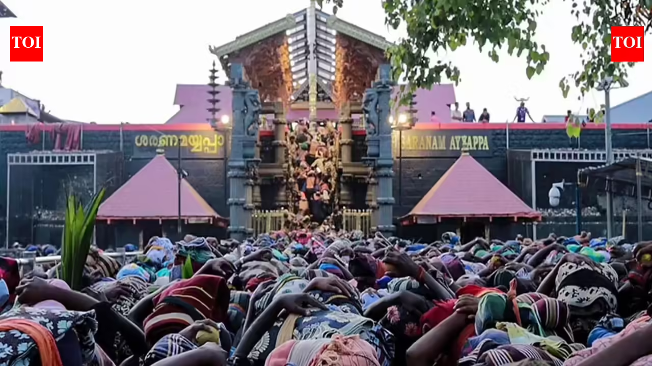 सबरीमाला में यू-टर्न, केरल ने महिलाओं की प्रवेश परंपरा का समर्थन किया | भारत समाचार